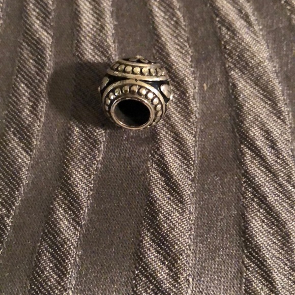 Brighton charm - Picture 3 of 4